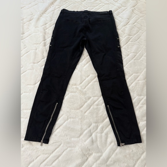 Blank NYC Black Ankle Pants with Silver Zippers - Picture 4 of 10